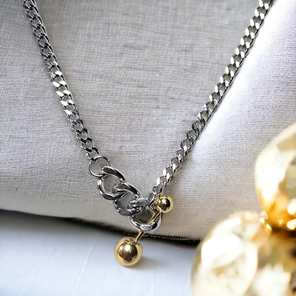 ๐๏ธ Two Tone 18K Gold Plated Link Chain Gold Ball Bar Necklace - Picture 4 of 6